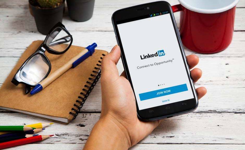 Como usar los videos de LinkedIn para tu negocio